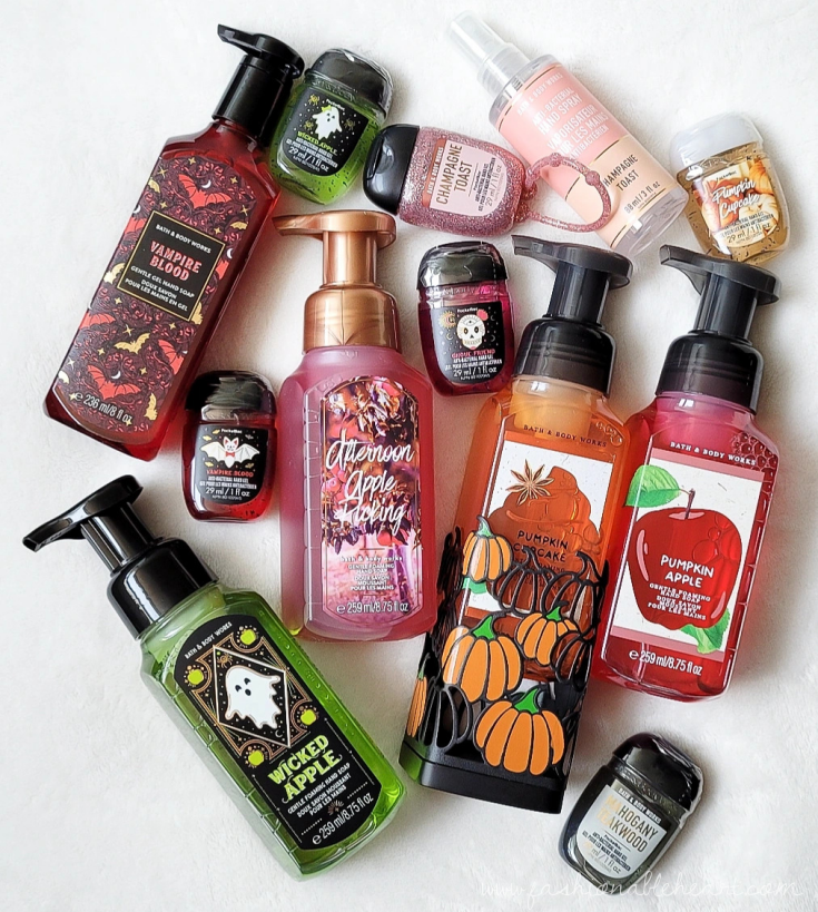 bblogger, bbloggersca, bbloggerca, bbloggers, canadian beauty bloggers, bath and body works, fall haul, 2021, halloween, autumn, vampire blood, pumpkin apple, pumpkin cupcake, mahogany teakwood, soap, pumpkin soap holder, hand gel, hand spray, hand gel holder, champagne toast, wicked apple, ghoul friend, afternoon apple picking