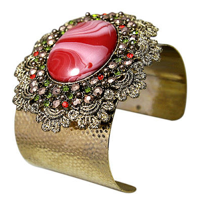 fashionable bangle