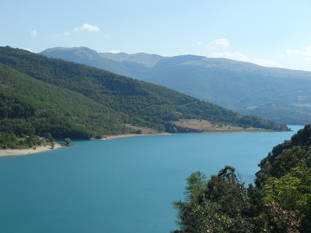 LAGO DI FIASTRA