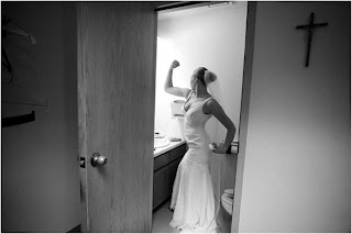 Hilarious wedding pictures. Fun Funny Joke 