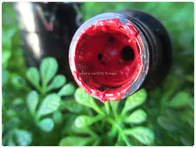 05 Outrageous Rouge Extreme Liquid Lipstick de SEPHORA