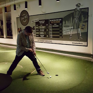 Swing by Golfbaren indoor minigolf course and speakeasy in Stockholm Sweden