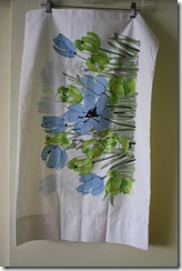 Vintage pillow cases & thrifting stuff 001
