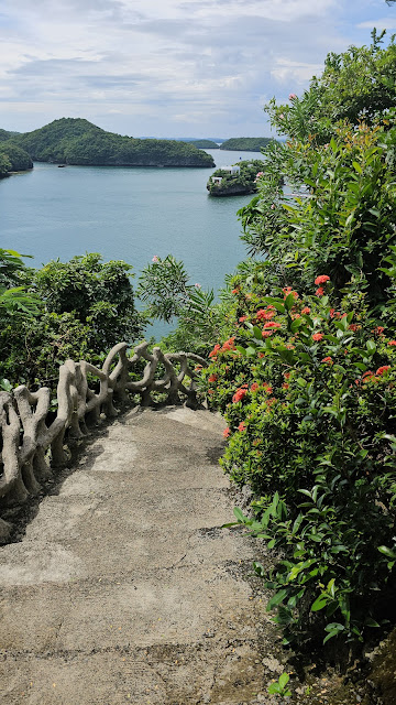 Beautiful day, nice view of the islands