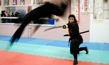 Ninja Wanita IRAN