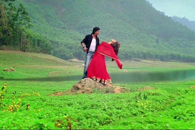 Chennai Express movie new stills & photos