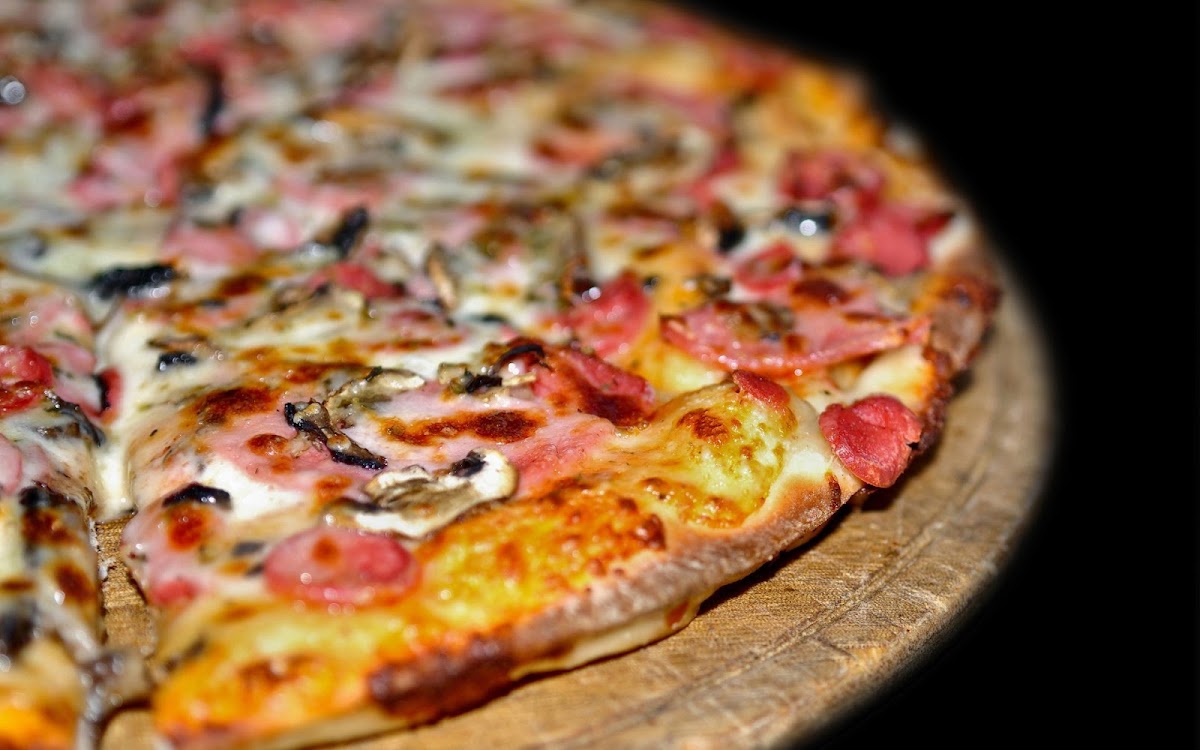 Delicious Pizza Widescreen Wallpaper