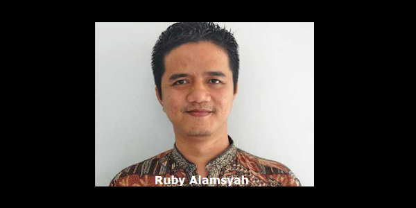 Biografi Ruby Alamsyah Ilmuwan Andal Digital Forensik Indonesia