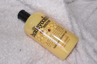 treacle moon the honeycomb secret body wash