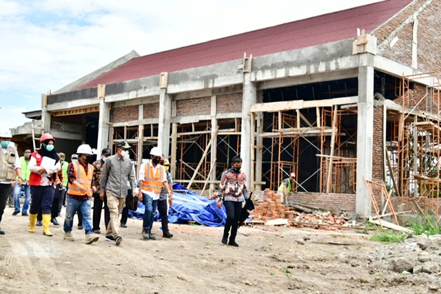 Nurdin Abdullah Pantau Pembangunan Rest Area, Michino Eki dan Waterboom di Lawawoi.lelemuku.com.jpg