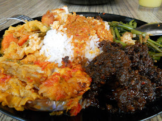 Indonesian padang food