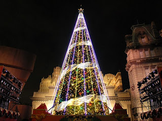 Christmas tree Lighting Wallpapers