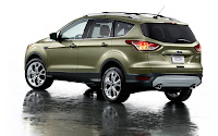 2013-Ford-Escape-wallpaper-6