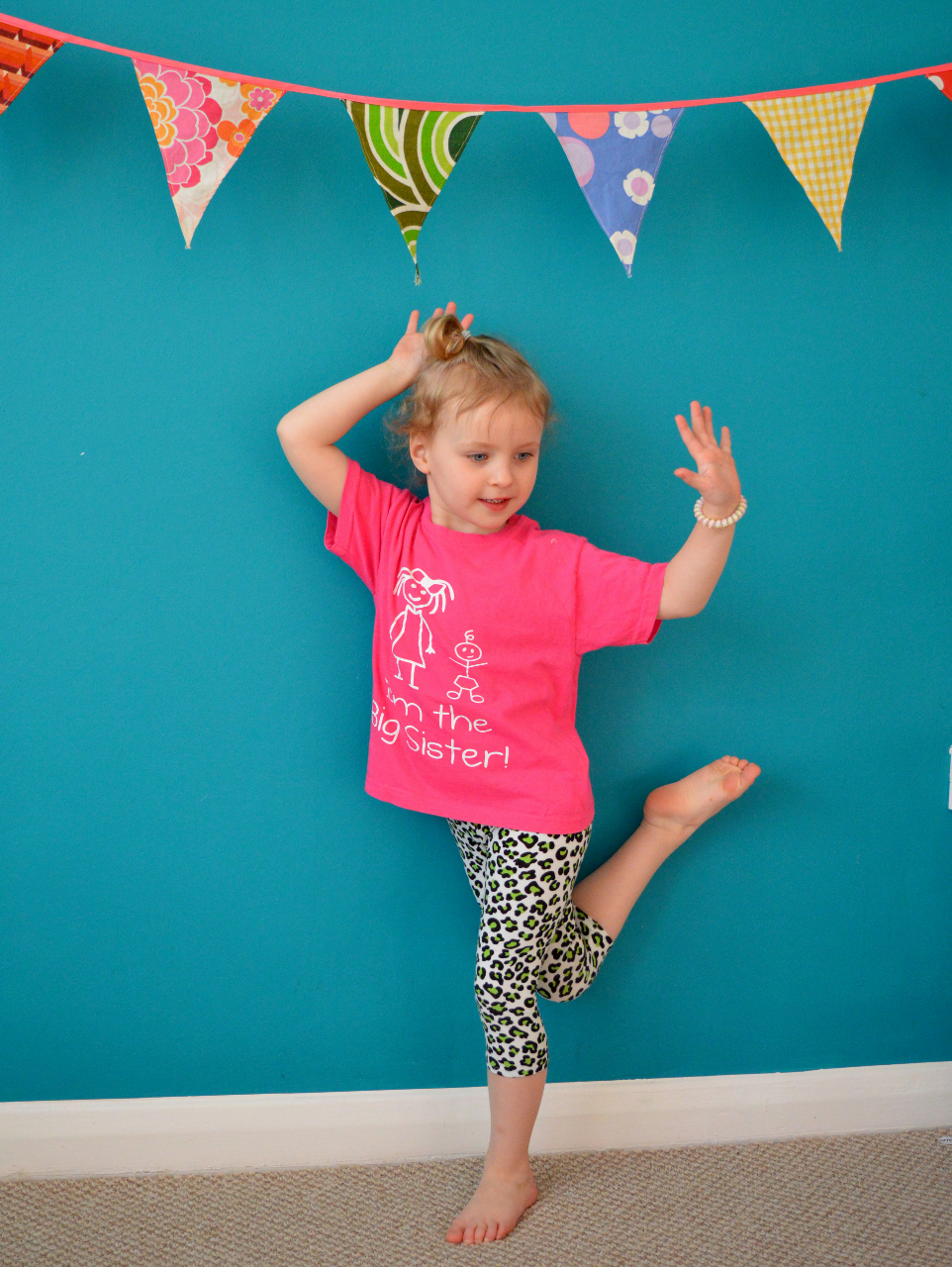 So, Zo': Free Pattern Friday: Kids' Flora Capri Leggings