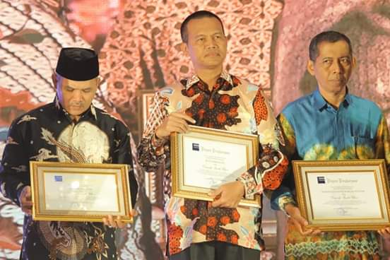 Kota Pariaman Terima Penghargaan Mentri Perdagangan Sebagai Percontohan Daerah Tertib Ukur Indonesia.