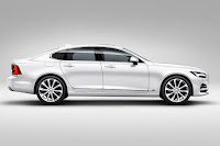 Volvo S90 T8 Twin Engine (2016) Side