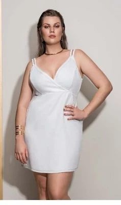 Vestido todo branco