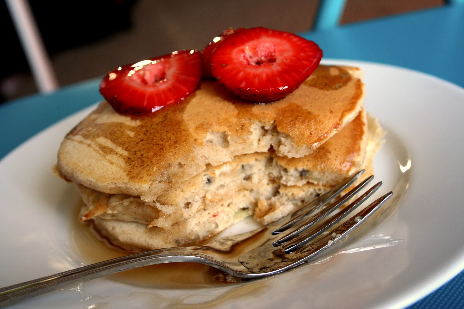 or how you  extra one egg with bananas  top and scratch some good from on make measure Add strawberries for to pancakes