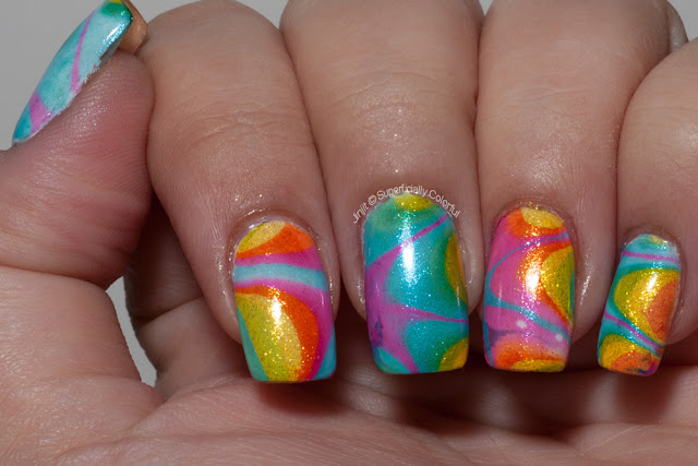 water marble nail art