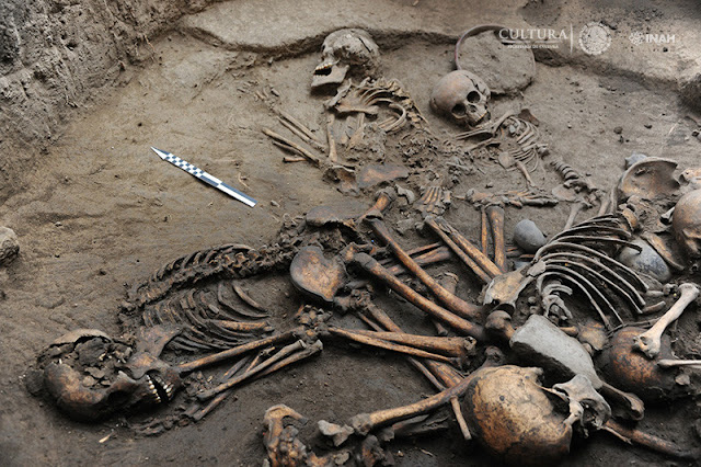 2,500-year-old mutliple burial with interlocked skeletons found in Mexico
