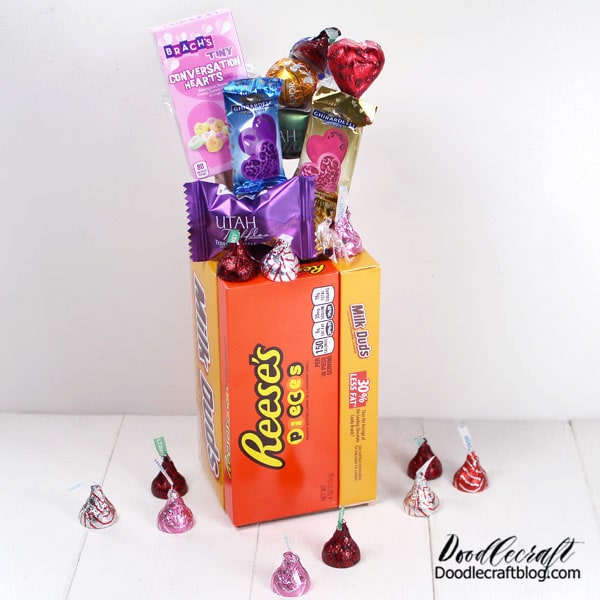 How to Make a Valentine Candy Bouquet!