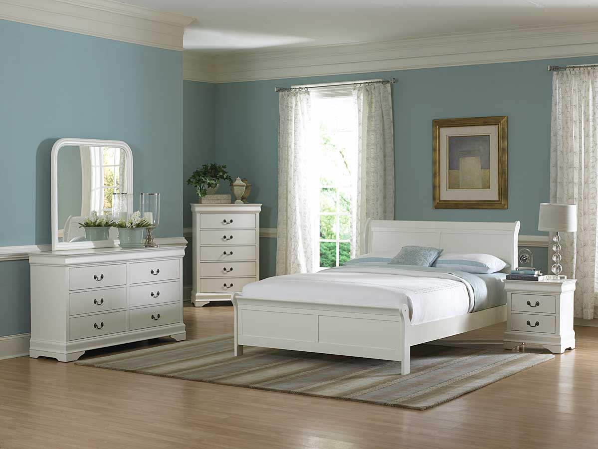 Blue bedroom furniture with spacious rooms landscape