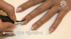 Tweed nail art