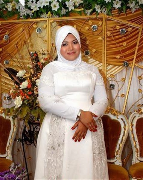 Contoh Koleksi Baju Pengantin  Muslimah Berbadan Gemuk  