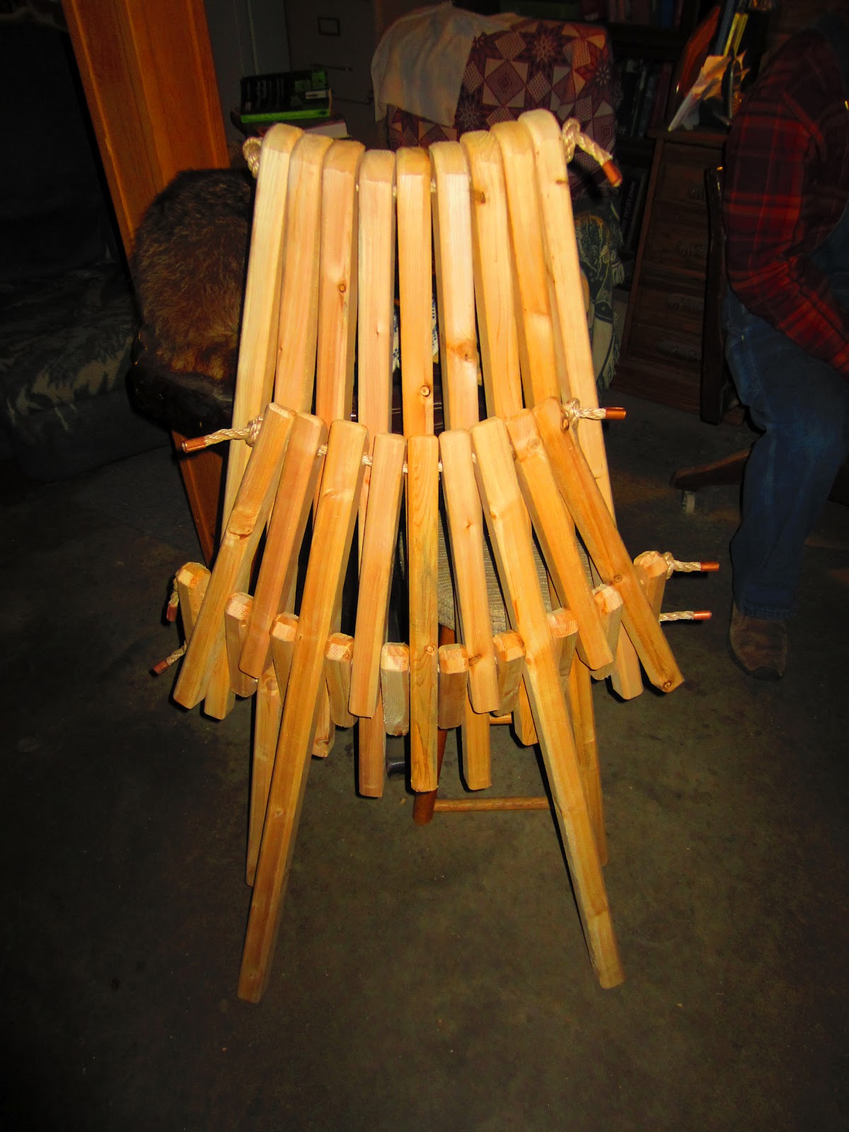 build folding chairs