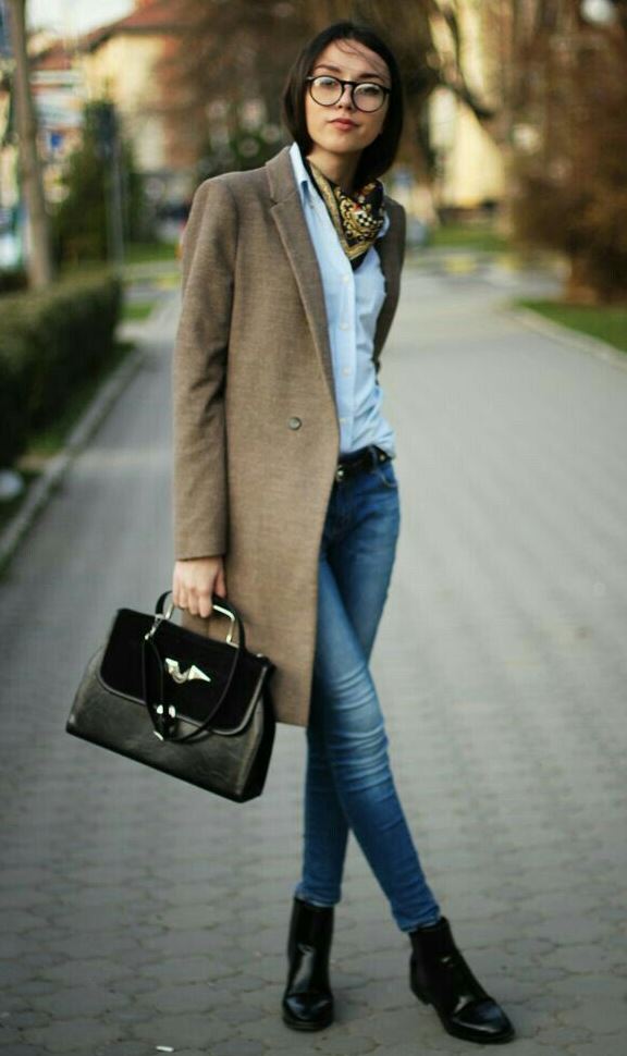 cool office outfit idea / scarf + white shirt + brown coat + skinny jeans + boots + bag