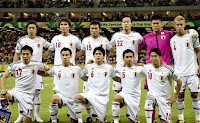 Selección de JAPÓN - Temporada 2012-13 - Endo, Maeda, Konno, Yoshida, Kawashima y Honda; Hasebe, Okazaki, Uchida, Nagatomo y Kagawa - ITALIA 4 (De Rossi, Uchida (p.p.), Balotelli y Giovinco), JAPÓN 3 (Honda, Kagawa y Okazaki) - 19/06/2013 - Copa de Confederaciones de la FIFA, fase de grupos - Recife (Brasil), estadio Arena Pernambucano