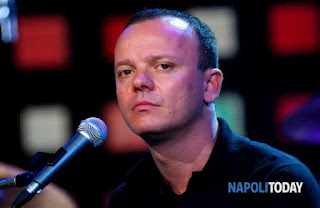 Musica italiana: il cantautore Gigi D'Alessio.