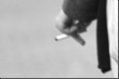 people_20121008_smoker1