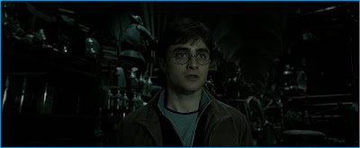 Harry Potter and the Deathly Hallows Part 2 - Movie Screen Shot - 8