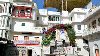 Dwarkadhish Mandir Kankroli in Hindi 4