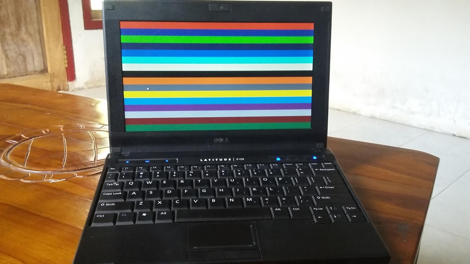 Cara Cek Kondisi LCD Layar Laptop  dan Notebook dengan 