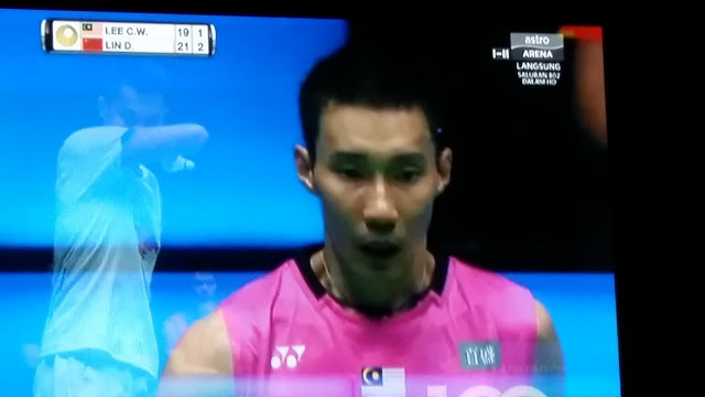 lee chong wei tewas kepada lin dan di badminton terbuka malaysia 2017