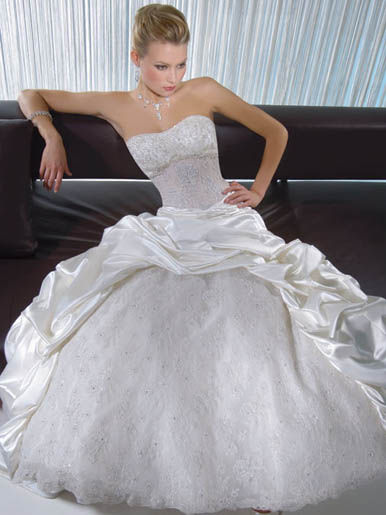 Strapless Wedding Dresses