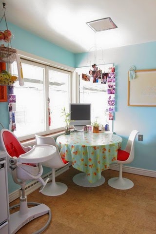 Dot House kitchen (photo Ashley Poskin)