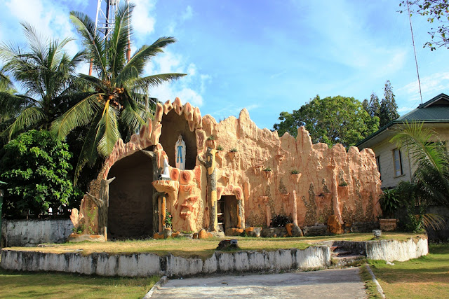 justjovitz_CENTURY OLD CHURCHES