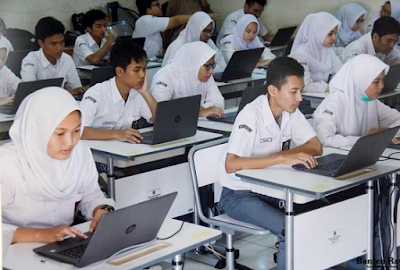  Kali ini admin akan membagikan contoh soal informasi tersurat dalam teks UN SMA Contoh Soal Informasi Tersurat Teks UN SMA/MA Tahun 2020