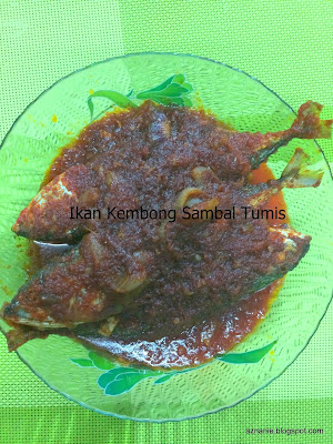 Tentang Aku: Menu Iftar : Nasi Putih, Ikan Kembong Sambal 