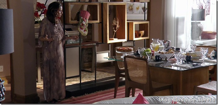 moda da novela salve jorge - café da manhã para a helô