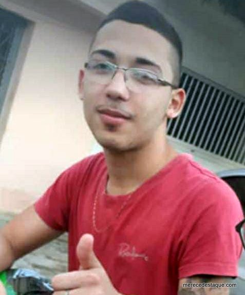 Jovem é assassinado a tiros no Loteamento Gavião, em Santa Cruz do Capibaribe