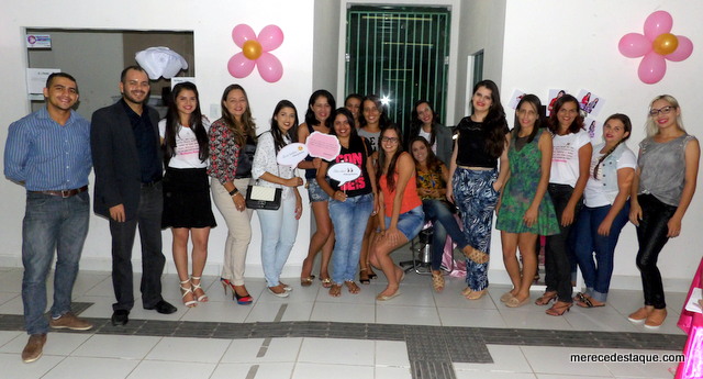 Palestra, sorteios de brindes, entre outras ações, marcaram o Dia Internacional da Mulher na Fadire