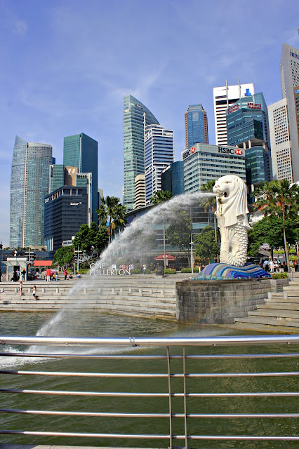 justjovitz_SINGAPORE IS A FINE CITY