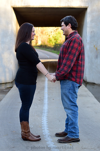 Austin pregnancy announcement photography 