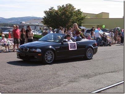 IMG_7545 1998-2002 BMW 3-Series Convertible with Senior Court Princess Haley Burnham in the Rainier Days in the Park Parade on July 14, 2007