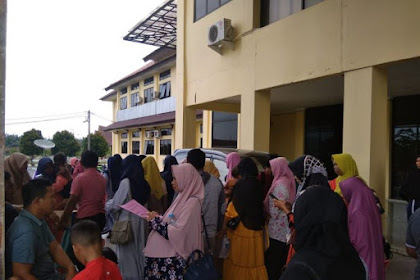 Guru Kontrak di Subulussalam Demo: Keupu Meujak Tes Ulang Kamoe Nyang Katrep?