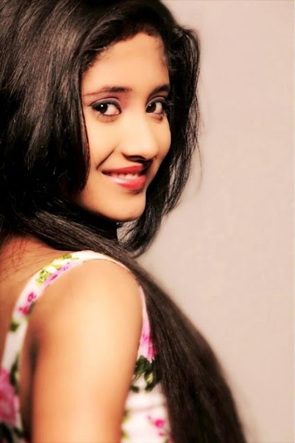 Shivangi Joshi, Bollywood actress, image gallery, Shivangi Joshi latest photos, captivating moments, actress beauty.